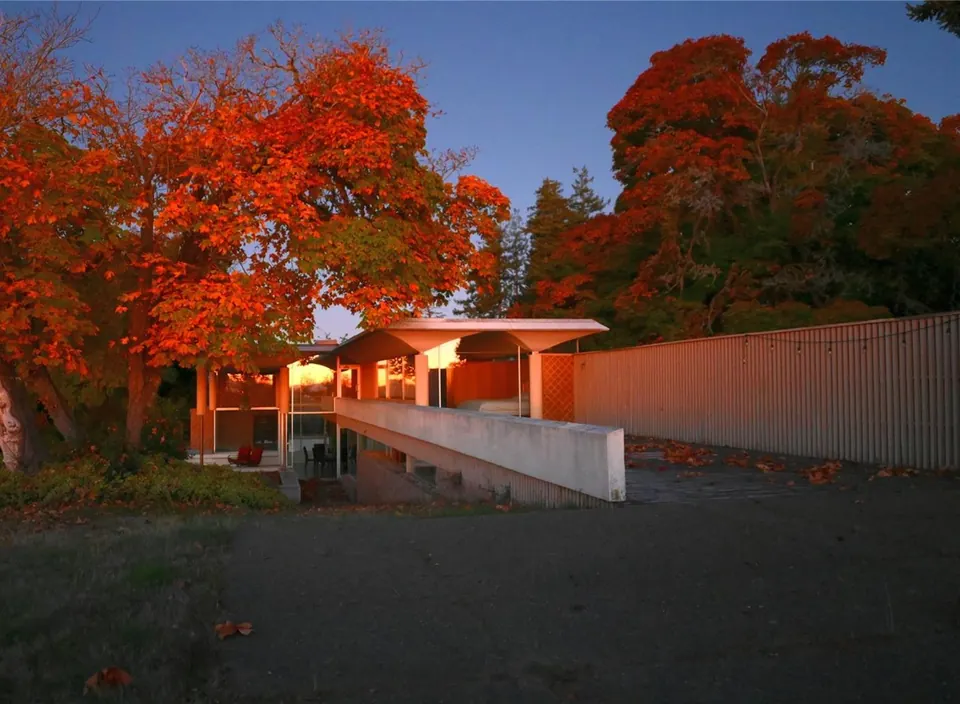 The Filberg House entrance at dusk